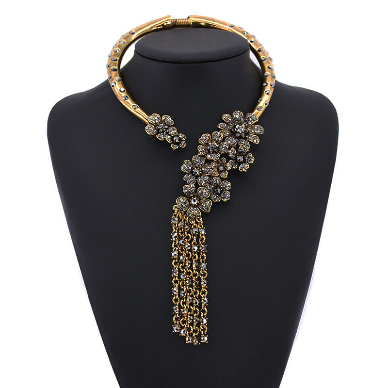 Luxury Full Diamond Flower Necklace